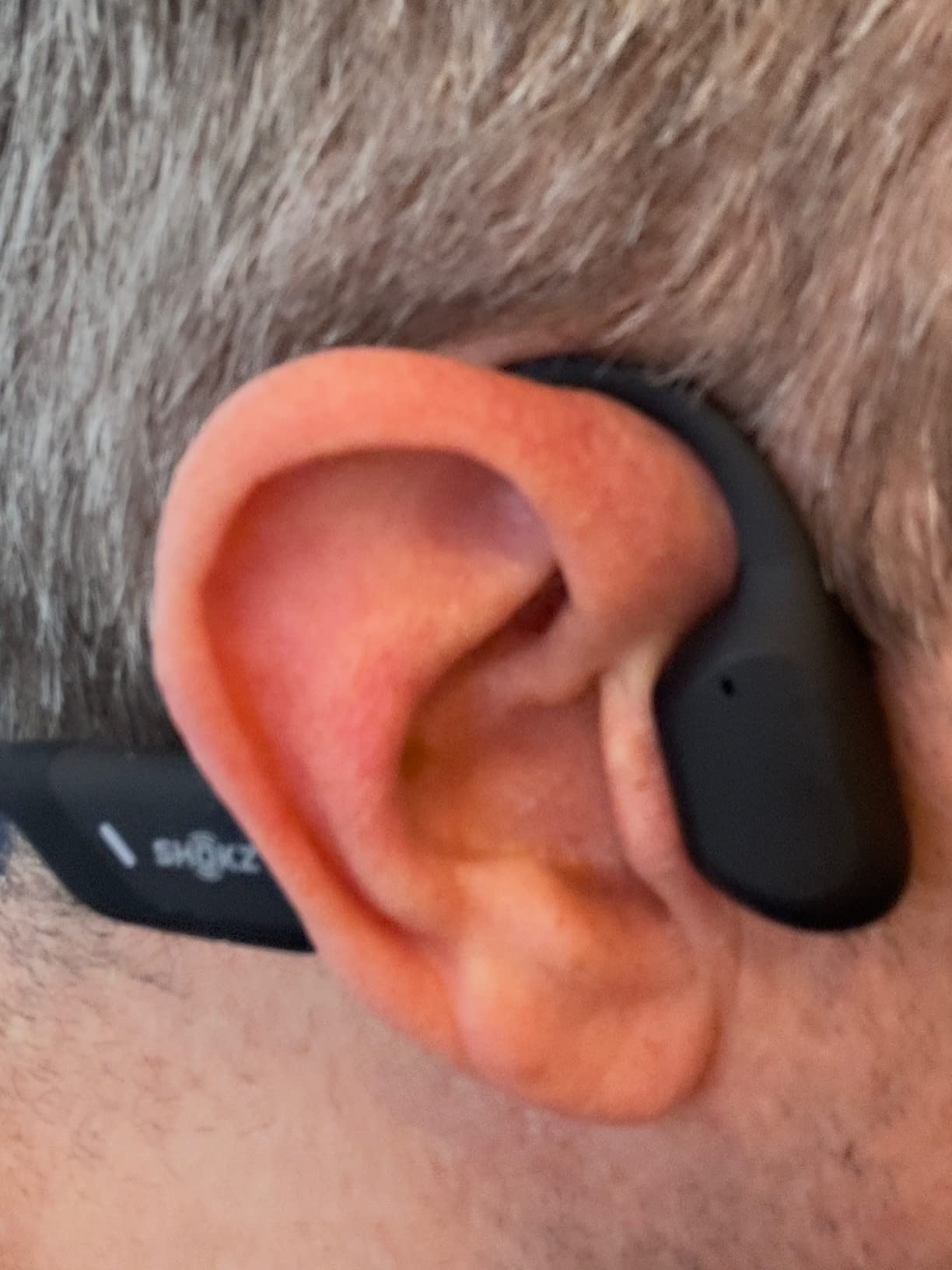 SHOKZ OpenRun Pro Mini-Bone Conduction Headphones, Open-Ear Bluetooth Wireless Sport Headphones for Running and Workout-Sweat Resistant,Long Battery Life,Deep Bass,Mic-with Hair Band, Black Customer Review SHOKZ OpenRun Pro Mini-Bone Conduction Headphones, Open-Ear Bluetooth Wireless Sport Headphones for Running and Workout-Sweat Resistant,Long Battery Life,Deep Bass,Mic-with Hair Band, Black - Customer Photo 2