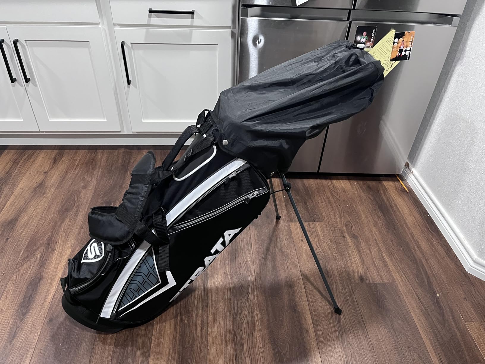 Callaway Golf Men's Strata Intro Complete 9 Piece Set (Regular Flex, Right Hand, Steel), Gray Customer Review Callaway Golf Men's Strata Intro Complete 9 Piece Set (Regular Flex, Right Hand, Steel), Gray - Customer Photo 1