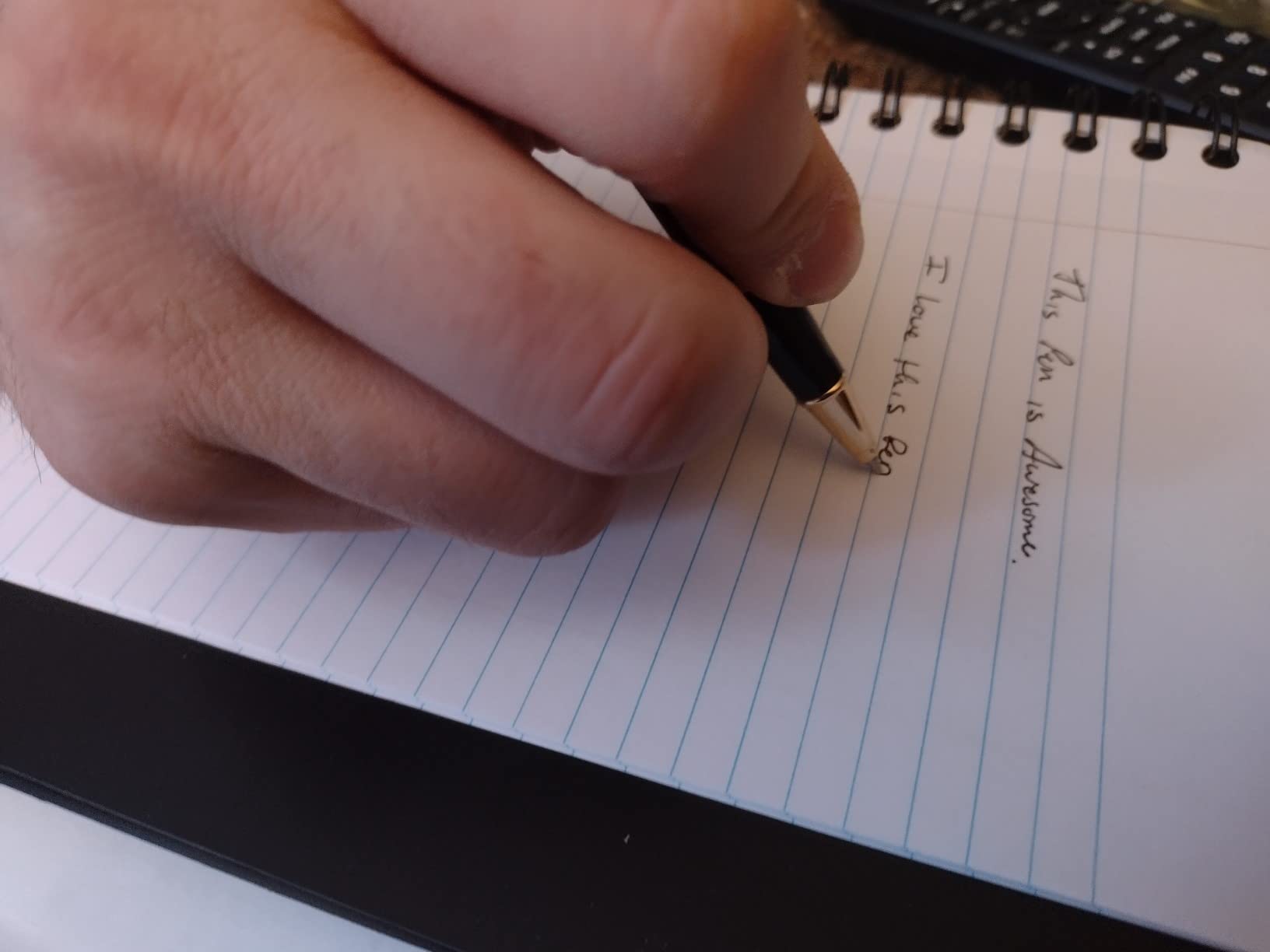 BEILUNER Luxury Rollerball Pen,24K Gold Trim,Noble and Elegant Designs,Schneider Ink Refill, Best Roller Ball Pen Gift Set for Men & Women, Professional, Executive Office, Nice Pens - Customer Photo 4