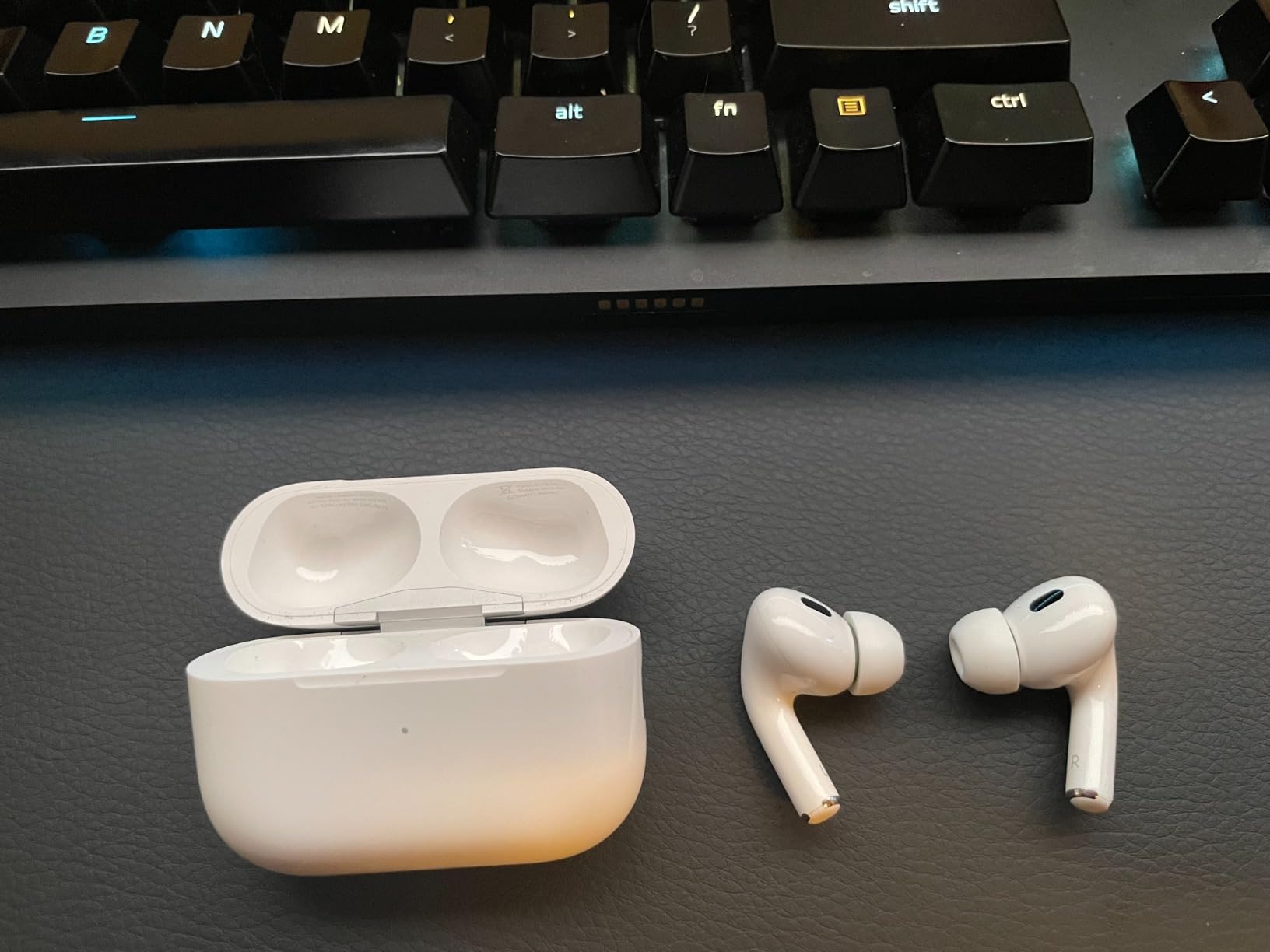 Apple AirPods Pro (2nd Gen) Wireless Earbuds, Up to 2X More Active Noise Cancelling, Adaptive Transparency, Personalized Spatial Audio MagSafe Charging Case (Lightning) Bluetooth Headphones for iPhone - Customer Photo 1