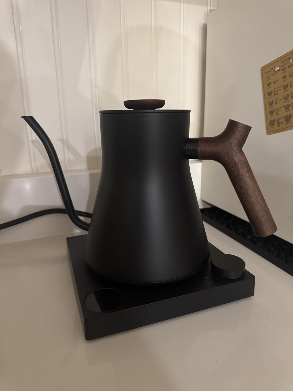 Fellow Stagg EKG Pro Electric Gooseneck Kettle - Pour-Over Coffee and Tea, Quick Heating, Precise Temperature Control, Scheduling, Built-in Brew Timer, Matte Black, 0.9 Liter - Customer Photo 3