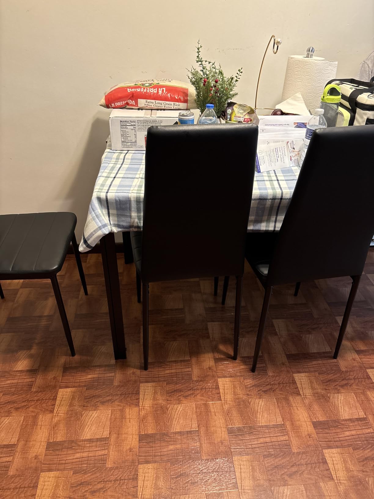 Gizoon Glass Dining Table Sets for 6, 7 Piece Kitchen Table and Chairs Set for 6 Person, PU Leather Modern Dining Room Sets for Home, Kitchen, Living Room - Customer Photo 2