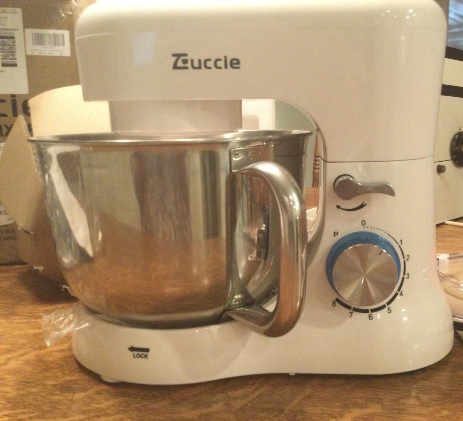 Stand Mixer, Zuccie 4.8QT Kitchen Electric Stand Mixer, 380W Motor Power Food Mixer, 8+P-Speed Dough Mixer with Dough Hook, Wire Whip & Beater, Black Customer Review Stand Mixer, Zuccie 4.8QT Kitchen Electric Stand Mixer, 380W Motor Power Food Mixer, 8+P-Speed Dough Mixer with Dough Hook, Wire Whip & Beater, Black - Customer Photo 1