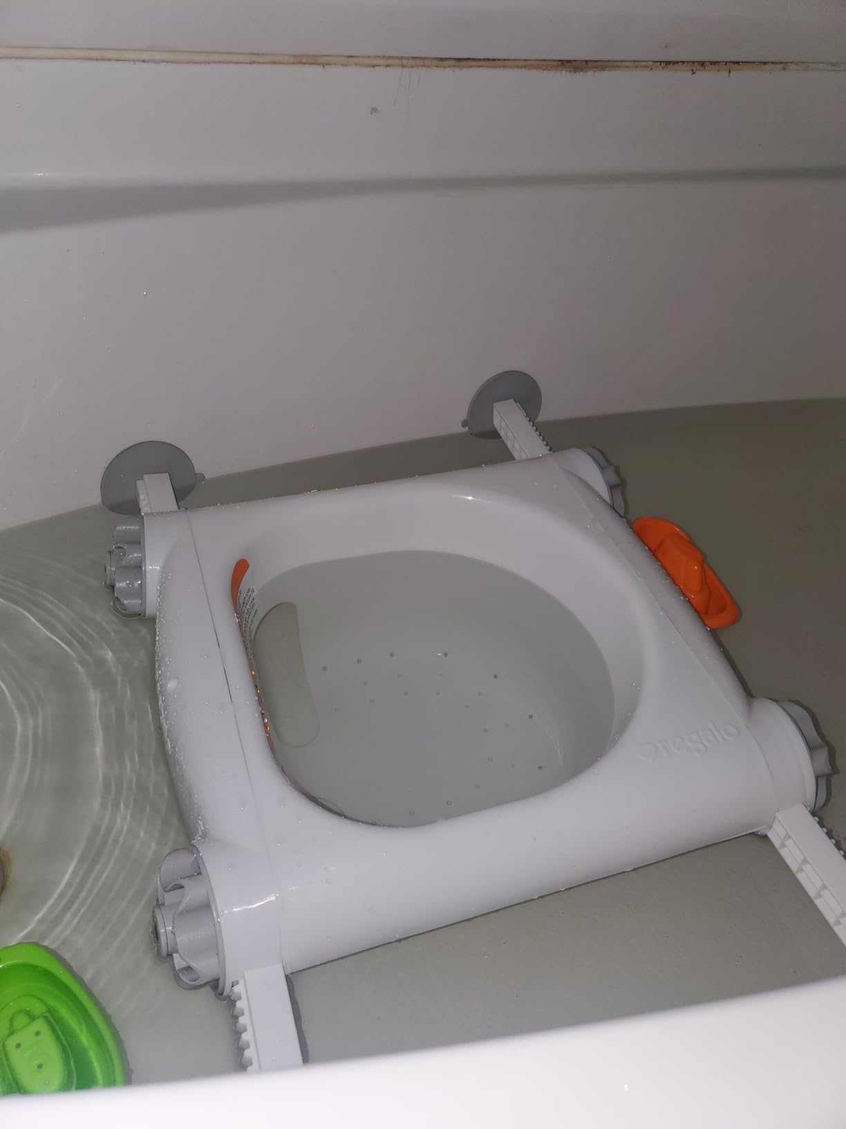 Regalo Baby Basics 3-in-1 Grow with Me Bath Tub, Award Winning Brand, Adjustable As Your Baby Grows, Includes Foam Padded Air Mesh Sling, Drying Hook - Customer Photo 2