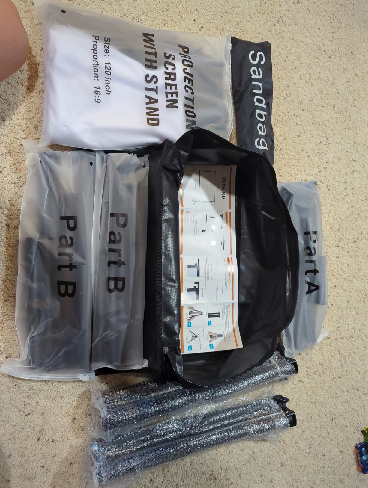 Projector Screen and Stand, Towond 120 inch Portable Projector Screen Indoor Outdoor Movie Screen 16:9 4K HD Wrinkle-Free Lightweight Projection Screen with Carry Bag for Backyard Movie Night - Customer Photo 5