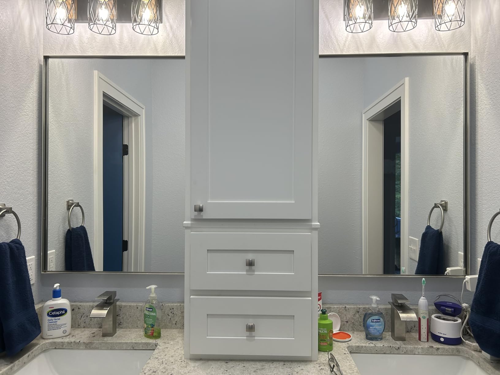 Keonjinn Black Framed Mirror for Bathroom 48 x 30 Inch Large Matte Black Bathroom Mirror Rectangle Wall Mirror Square Corner Metal Frame Farmhouse Bathroom Mirror for Over Sink(Horizontal/Vertical) - Customer Photo 1