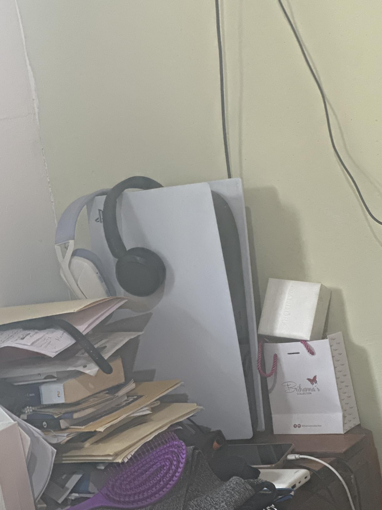 PlayStation PS5 Console – God of War Ragnarök Bundle Customer Review PlayStation PS5 Console – God of War Ragnarök Bundle - Customer Photo 2