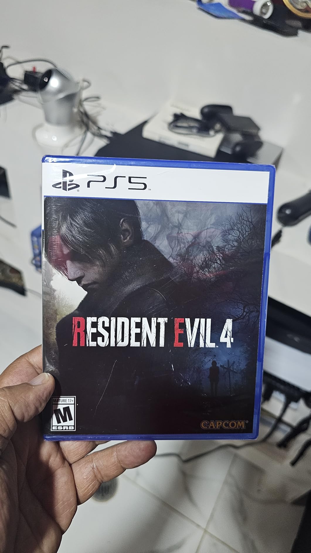 Resident Evil 4 - PS5 - Customer Photo 3