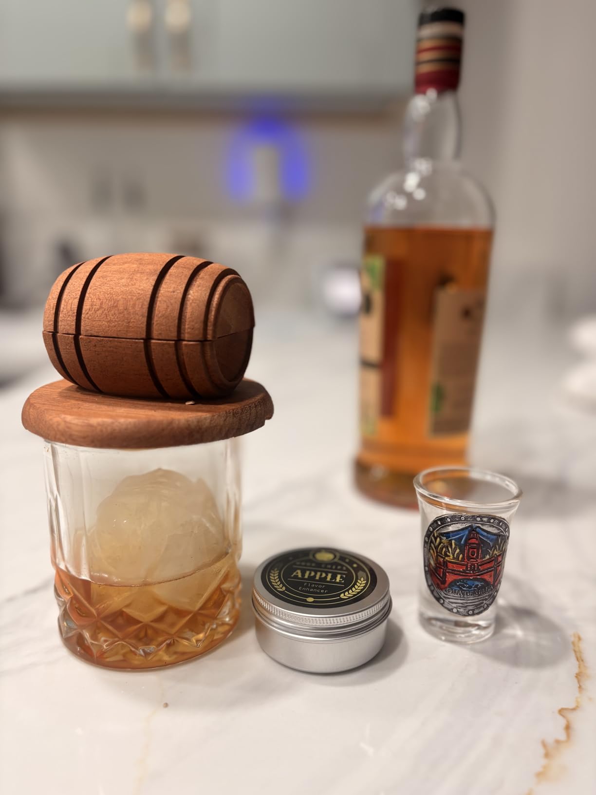 Whiskey Smoker Kit with Torch - 6 Flavors Wood Chips, 2 Glasses, 2 Ice Ball Molds - Cocktail Smoker Infuser Kit, Old Fashioned Drink Smoker Kit, Birthday Bourbon Whiskey Gifts for Men,Dad(NO Butane) - Customer Photo 2