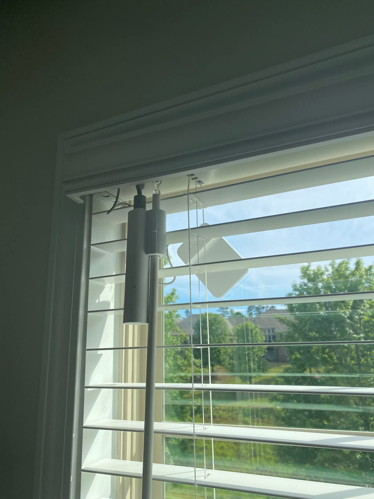 SwitchBot Blind Tilt Motorized Blinds - Smart Electric Blinds, Automatic Blind Opener and Closer, Solar Powered, Light Sensing Control, Add Hub Mini to Make it Compatible with Alexa & Google Home - Customer Photo 1