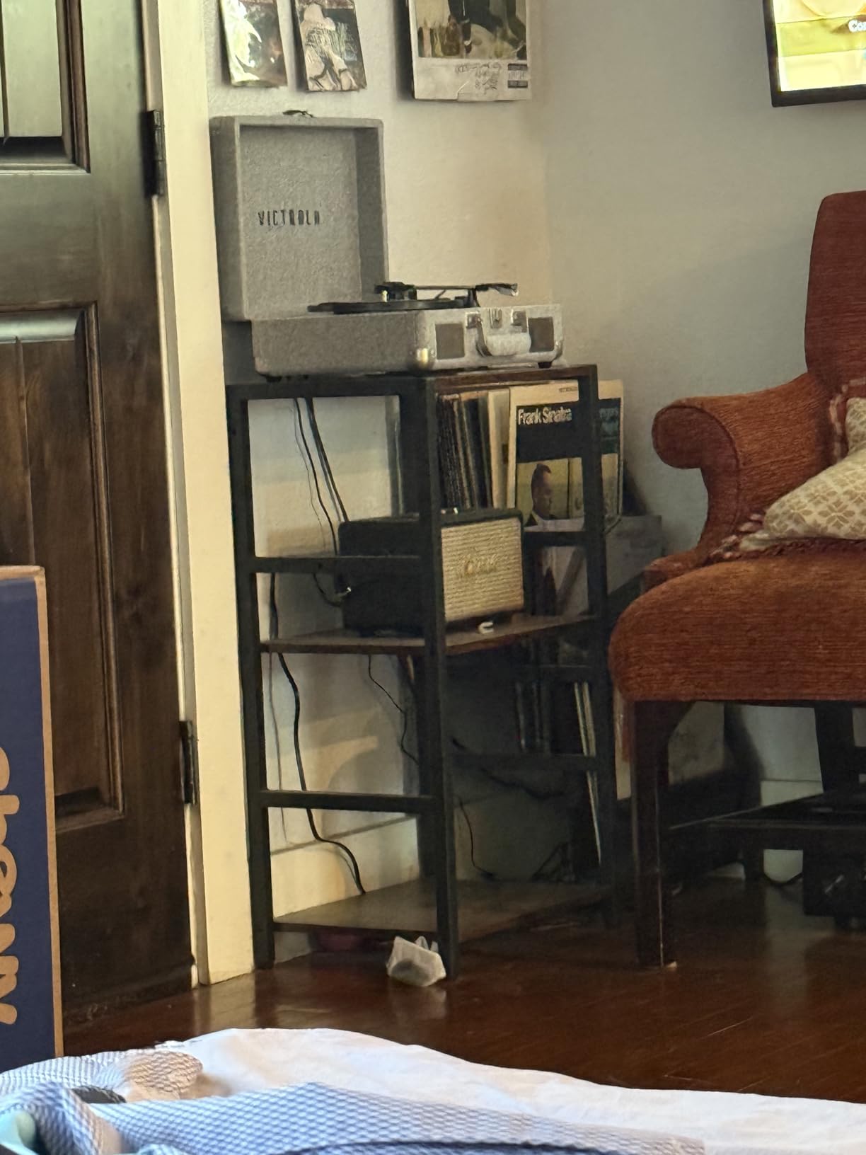 Bikoney Record Player Stand, Turntable Stand with 3-Tier Vinyl Record Storage, Record Player Table 200 Albums, End Table with Vinyl Display Holder Shelf, Record Player Cabinet Media Console for Stereo - Customer Photo 1