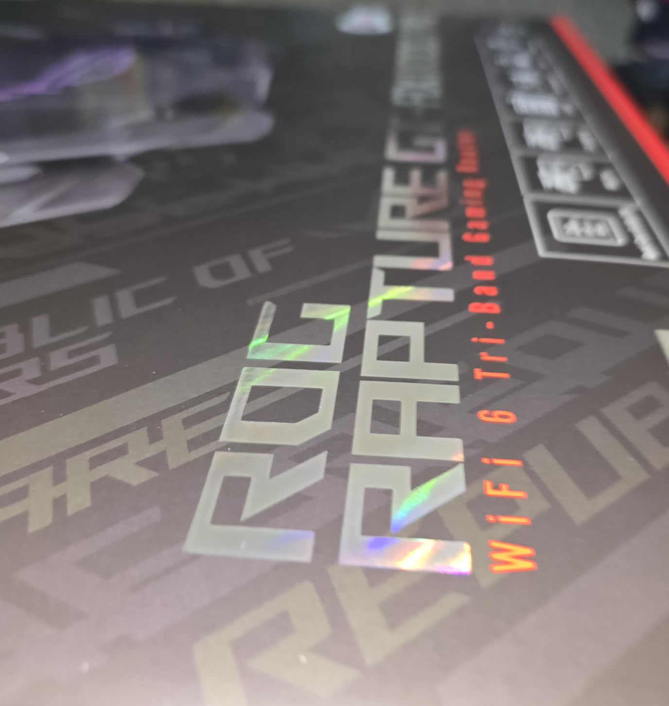 ASUS ROG Rapture GT-AX11000 Pro Tri-Band WiFi 6 Extendable Gaming Router, 10G & 2.5G Ports, ASUS RangeBoost Plus, Triple-level Game Acceleration, Subscription-free Network Security, AiMesh Compatible - Customer Photo 1