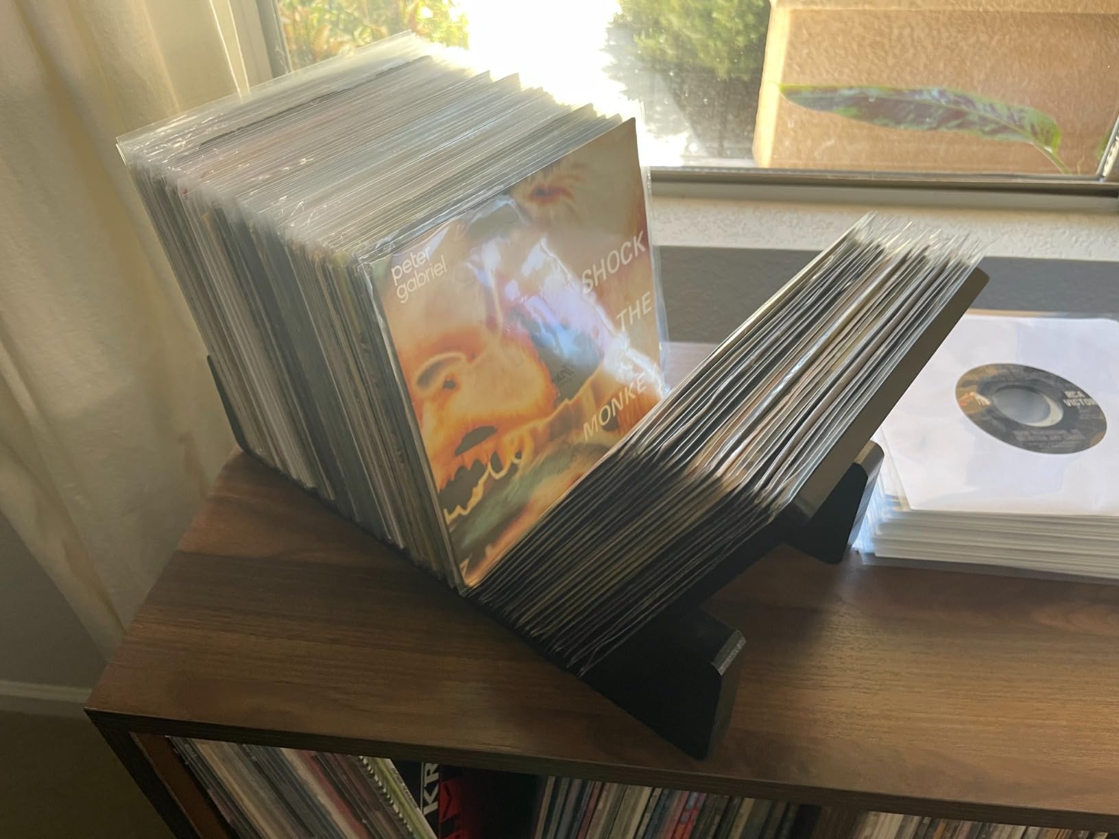 SpaceAid Bamboo Vinyl Record Storage Holder Shelf, Holds Up to 50 Albums, 7 or 12 inch LPs, Vinyl Holder Stand Organizer Display Accessories, Gifts for Vinyl Records Lovers (Black) - Customer Photo 2