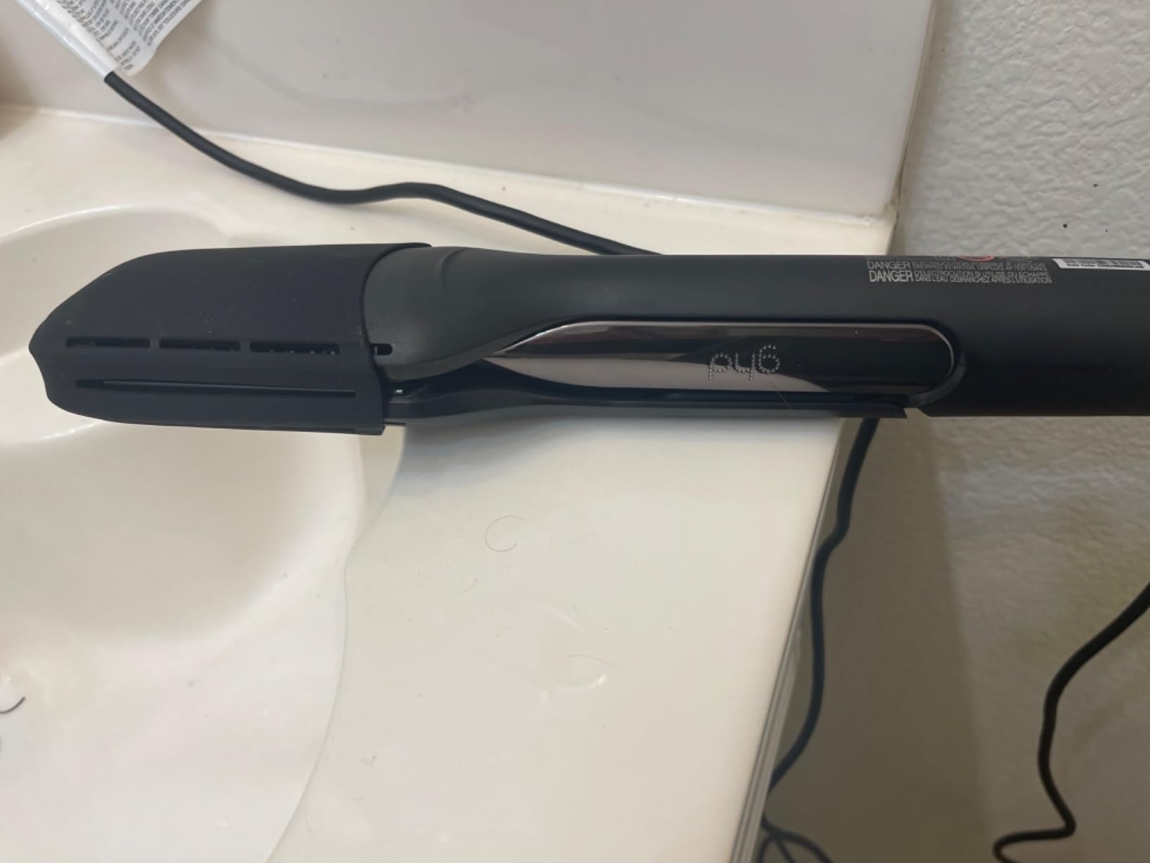 ghd Duet Style - 2-in-1 Flat Iron Hair Straightener + Hair Dryer in One Tool | Transform Hair from Wet to Styled with No Heat Damage | Blow Dry with No Fizz | 2X More Shine - Customer Photo 3