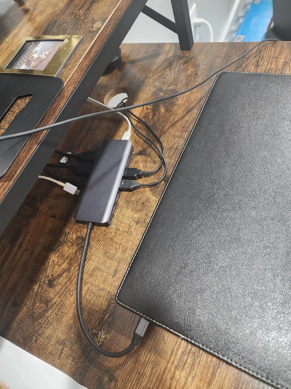 USB C Docking Station Dual HDMI Monitor, USB C to Dual HDMI Adapter with 2HDMI Ports, PD Charging, SD/TF, USB A&C 3.0 Ports, Laptop Docking Station for Dell XPS/HP/Lenovo/Surface/Yoga etc Customer Review USB C Docking Station Dual HDMI Monitor, USB C to Dual HDMI Adapter with 2HDMI Ports, PD Charging, SD/TF, USB A&C 3.0 Ports, Laptop Docking Station for Dell XPS/HP/Lenovo/Surface/Yoga etc - Customer Photo 4