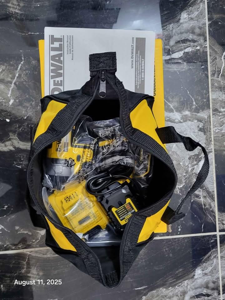 DEWALT 20V MAX Impact Driver, 1/4 Inch, Battery and Charger Included (DCF787D1) - Customer Photo 1