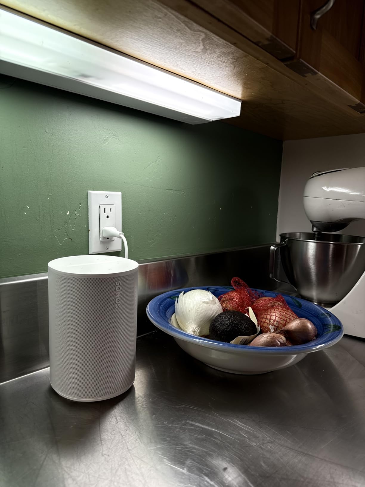 Sonos Era 100 - Black - Wireless, Alexa Enabled Smart Speaker Customer Review Sonos Era 100 - Black - Wireless, Alexa Enabled Smart Speaker - Customer Photo 2