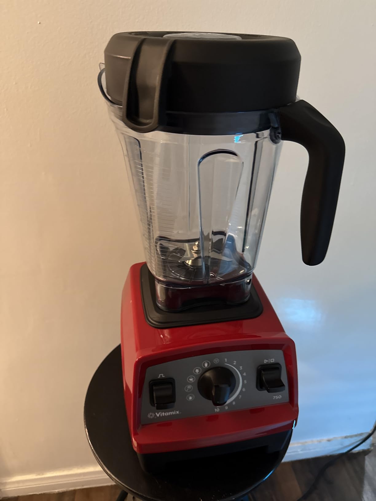 Propel Series 750 Blender with Four Blending Programs, Self-Cleaning Program, Professional-Grade Blender for Smoothies, Soups and More, Stainless-Steel Blades, 64 Oz Container, Black - Customer Photo 4