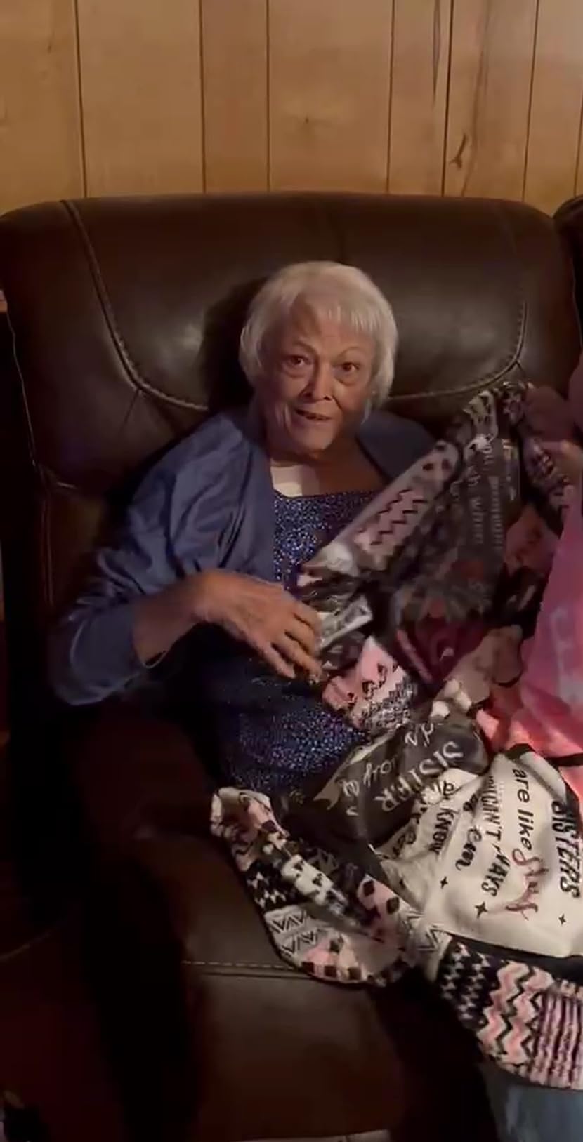 Sister Gifts from Sis, Sisters Birthday Gift Idea, Best Sister Ever Gift for Women, Birthday Gifts for Sisters, Sis Soft Throw Blanket 60