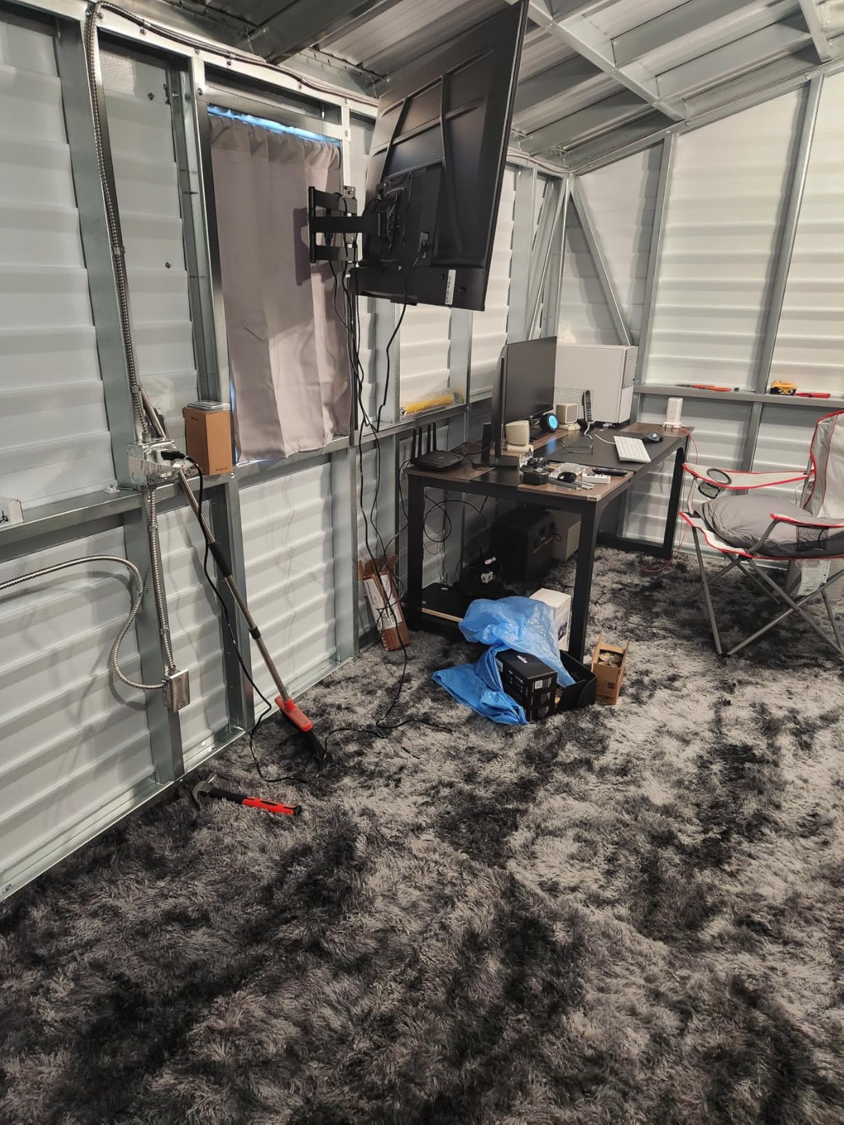 TCL 43-Inch Class S4 4K LED Smart TV with Roku TV (43S450R, 2023 Model), Dolby Vision, HDR, Dolby Atmos, Works with Alexa, Google Assistant and Apple HomeKit Compatibility, Streaming UHD Television Customer Review TCL 43-Inch Class S4 4K LED Smart TV with Roku TV (43S450R, 2023 Model), Dolby Vision, HDR, Dolby Atmos, Works with Alexa, Google Assistant and Apple HomeKit Compatibility, Streaming UHD Television - Customer Photo 1