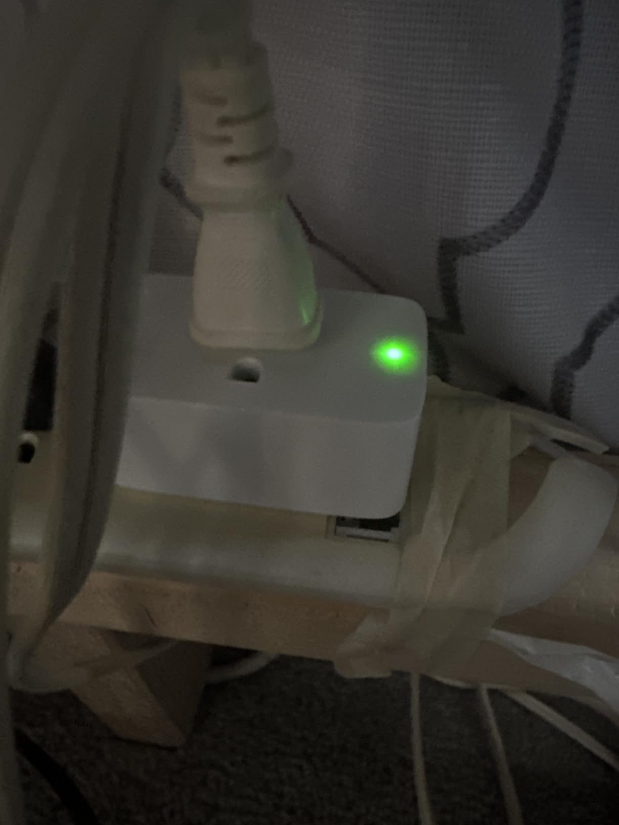 Linkind Matter Smart Plug, Work with Apple Home, Siri, Alexa, Google, SmartThings, Smart Home Smart Outlet Timer 15A/1800W, APP Remote Control & Schedule, ETL & FCC Certified, 2.4G Wi-Fi Only, 4 Pack - Customer Photo 2