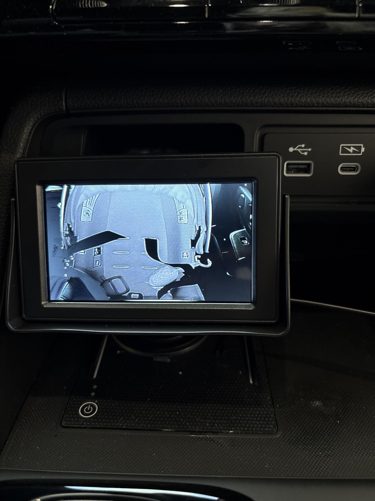 Baby Car Camera, HD Display Baby Car Mirror with Night Vision Feature, 4.3 inch Baby Car Camera with Monitor Wide Clear View, BackSeat Camera Rear Facing to Observe Baby's Every Move Customer Review Baby Car Camera, HD Display Baby Car Mirror with Night Vision Feature, 4.3 inch Baby Car Camera with Monitor Wide Clear View, BackSeat Camera Rear Facing to Observe Baby's Every Move - Customer Photo 3