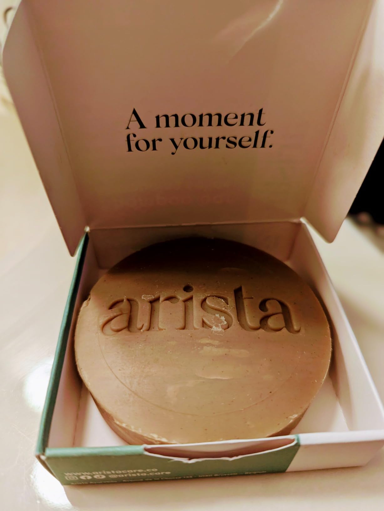 Arista Normal Hair Shampoo Bar | Sulfate-Free, Shikakai & Argan Oil Solid Shampoo Puck | Eco-Friendly, Vegan - Customer Photo 2