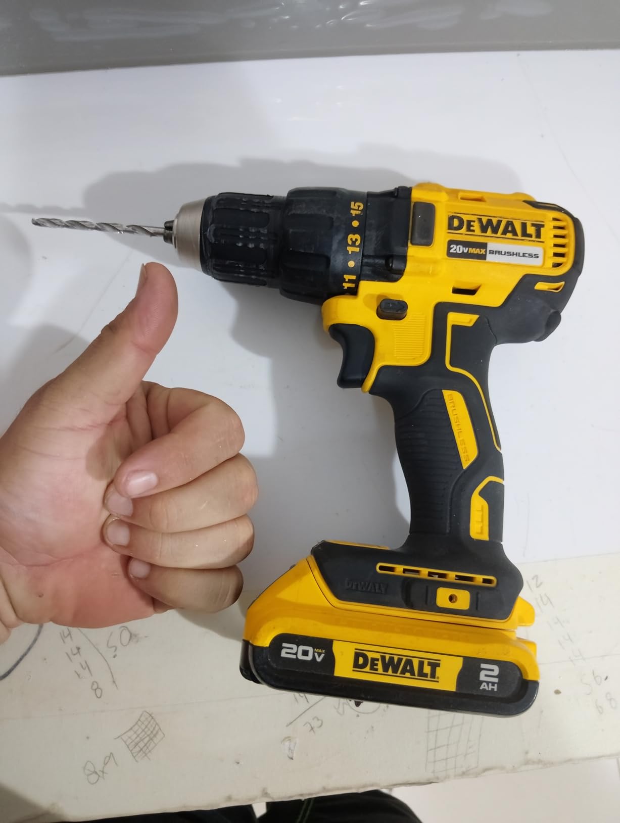 DEWALT 20V MAX Cordless Drill, Impact Driver, 2-Tool Power Tool Combo Kit, Brushless Power Tool Set with 2 Batteries and Charger Included (DCK277D2) - Customer Photo 1