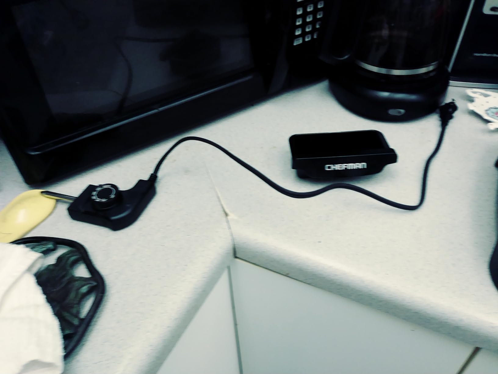 Chefman XL Electric Griddle with Removable Temperature Control, Immersible Flat Top Grill, Burger, Eggs, Pancake Griddle, Nonstick Extra Large Cooking Surface, Slide Out Drip Tray, 10 x 20 Inch - Customer Photo 1