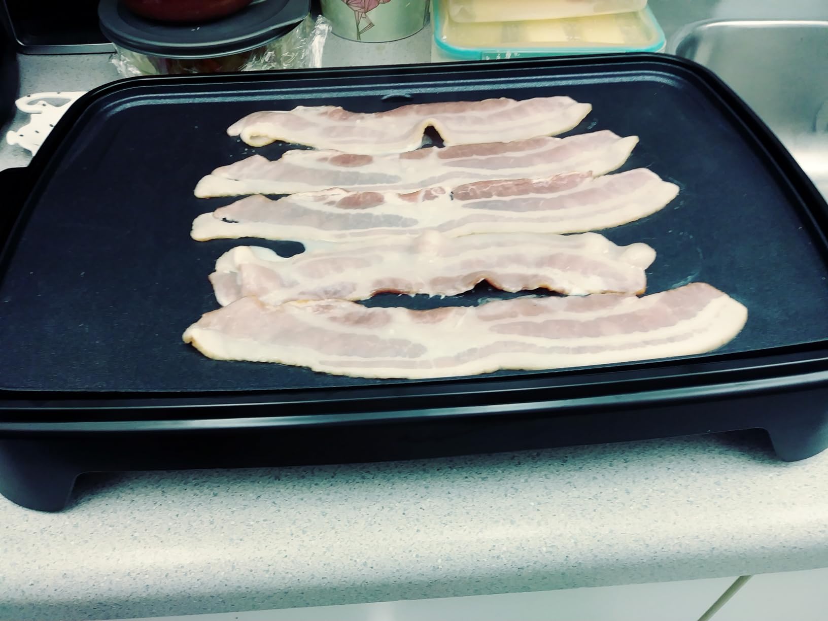 Chefman XL Electric Griddle with Removable Temperature Control, Immersible Flat Top Grill, Burger, Eggs, Pancake Griddle, Nonstick Extra Large Cooking Surface, Slide Out Drip Tray, 10 x 20 Inch - Customer Photo 3