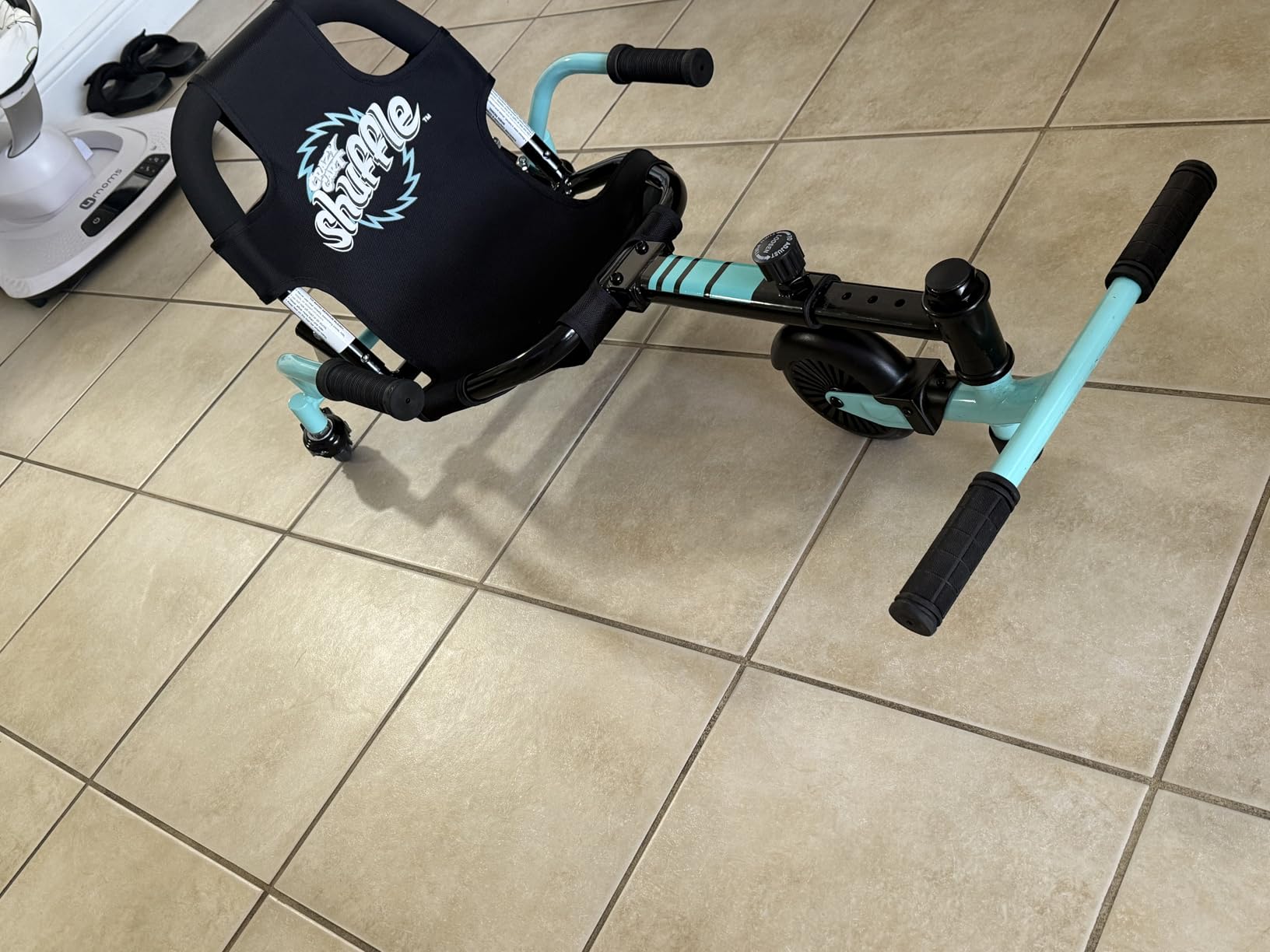 Crazy Cart Shuffle by Razor – Kid-Powered Drifting Go-Kart for Ages 4+, Crazy Cart Drift Bar Technology, Adjustable Frame with 5 Length Settings - Customer Photo 1