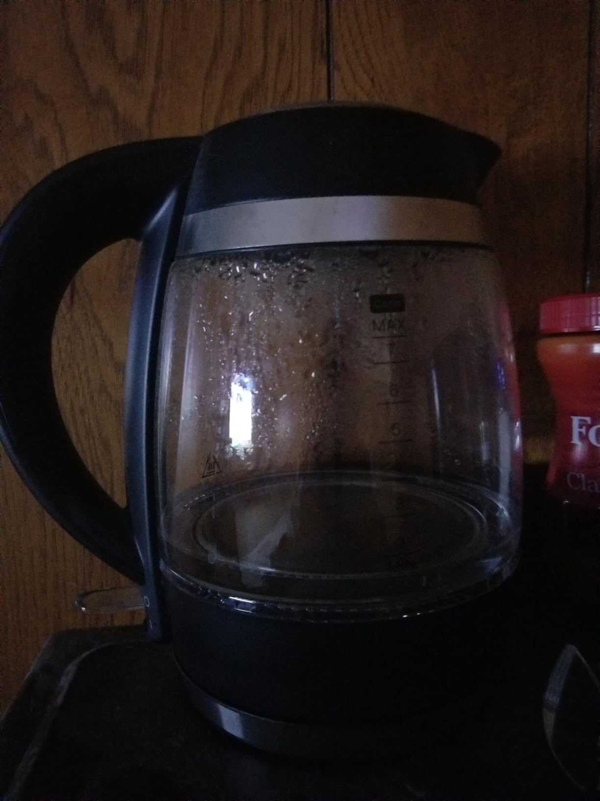 Chefman Electric Kettle, 1.8L 1500W, Hot Water Boiler, Removable Lid for Easy Cleaning, Auto Shut Off, Boil-Dry Protection, Stainless Steel Filter, BPA Free, Borosilicate Glass Electric Tea Kettle - Customer Photo 4