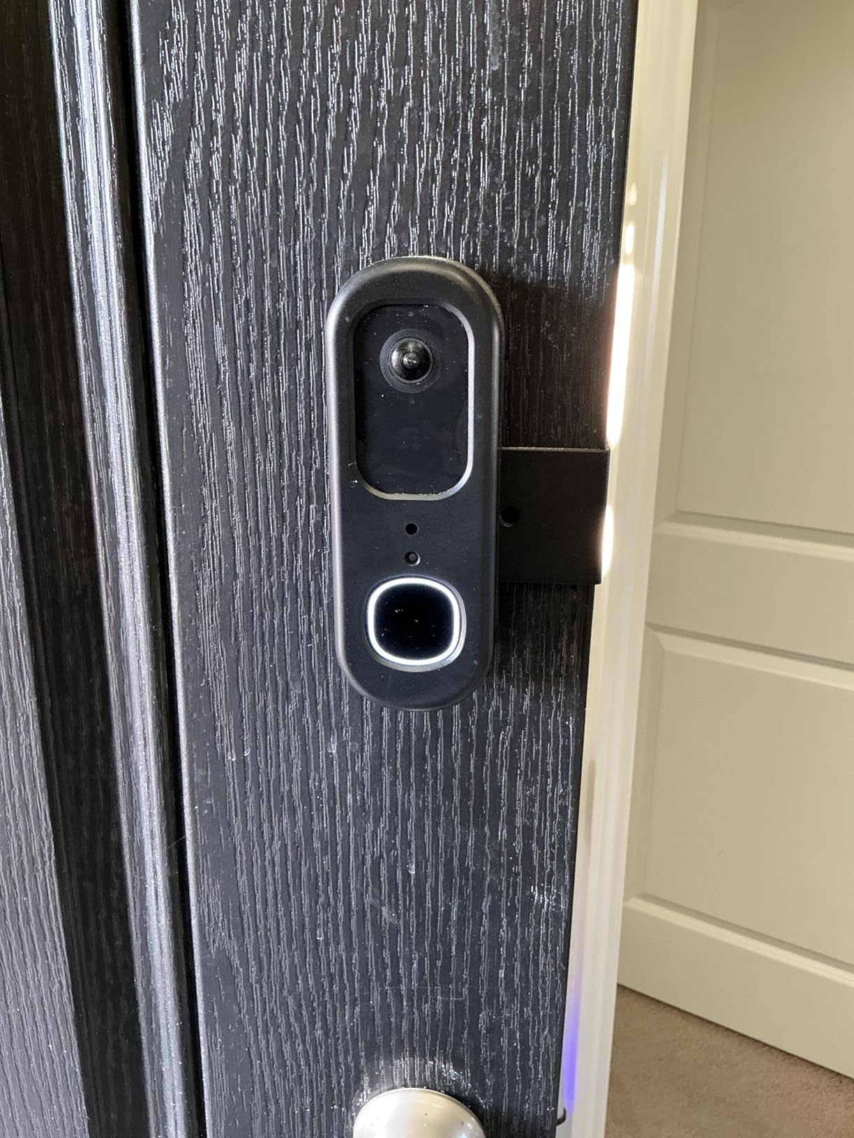 Arlo Video Doorbell 2K | 2nd Gen | Wire-Free/Wired Option, 2-Way Audio, Night Vision, Head to Toe Video View, Integrated Siren | Live Stream | Real Time Notifications |180 Deg Wide View, White - Customer Photo 2