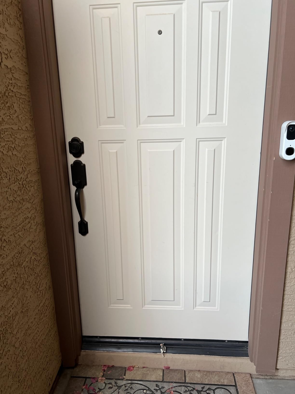 Arlo Video Doorbell 2K | 2nd Gen | Wire-Free/Wired Option, 2-Way Audio, Night Vision, Head to Toe Video View, Integrated Siren | Live Stream | Real Time Notifications |180 Deg Wide View, White - Customer Photo 3