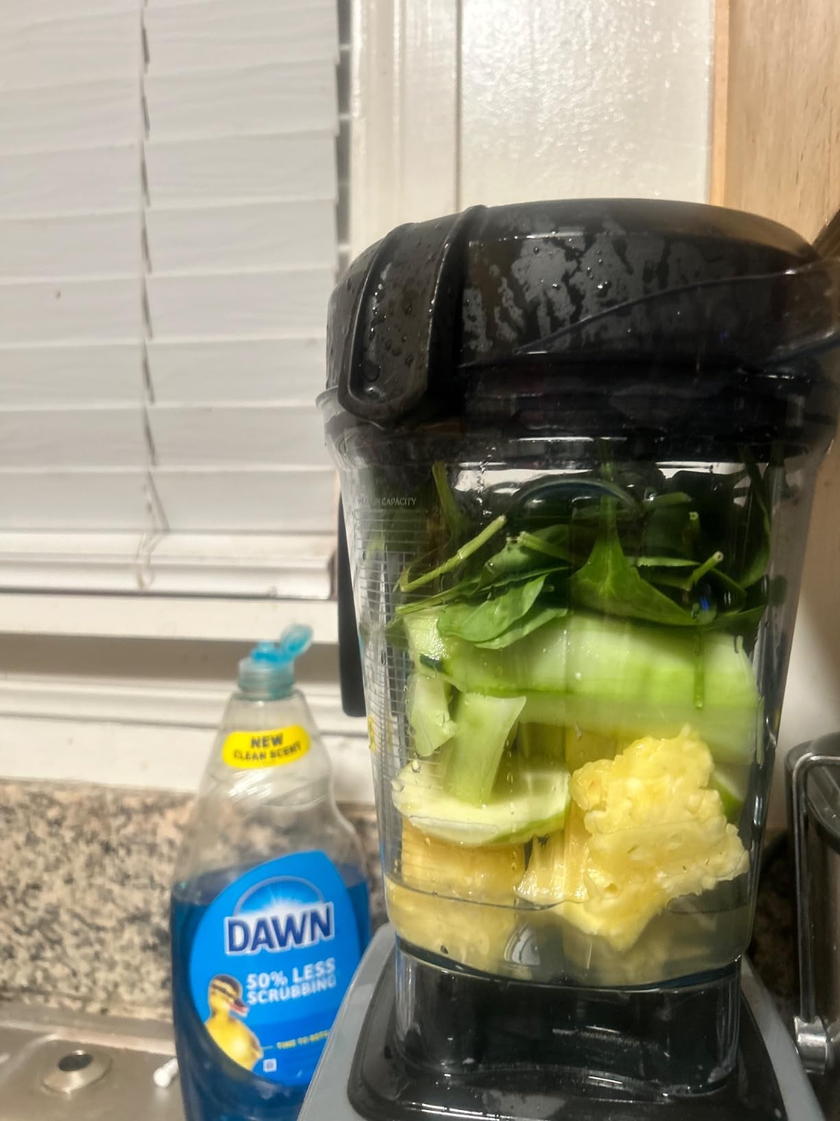 Vitamix Explorian with Programs, Three Blending Programs, Professional-Grade Blender for Smoothies and More, Self-Cleaning Kitchen Appliance, 64 Oz Container, Black (Renewed Premium) - Customer Photo 3