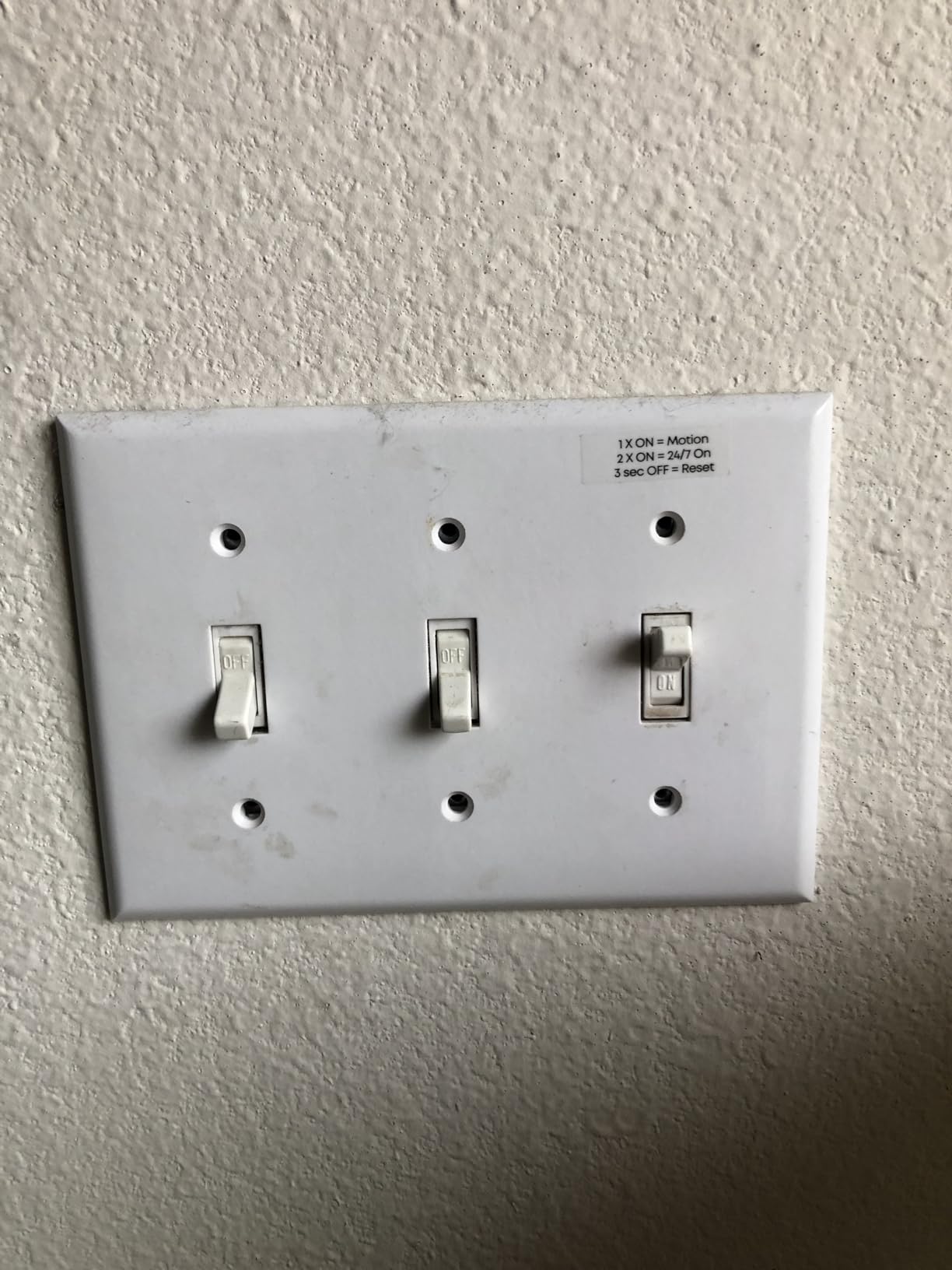 Kasa Matter Smart Light Switch: Voice Control w/Siri, Alexa & Google Assistant, UL Certified, Timer & Schedule, Easy Guided Install, Neutral Wire Required, Single Pole, 2.4GHz Wi-Fi, 3-Pack - Customer Photo 3