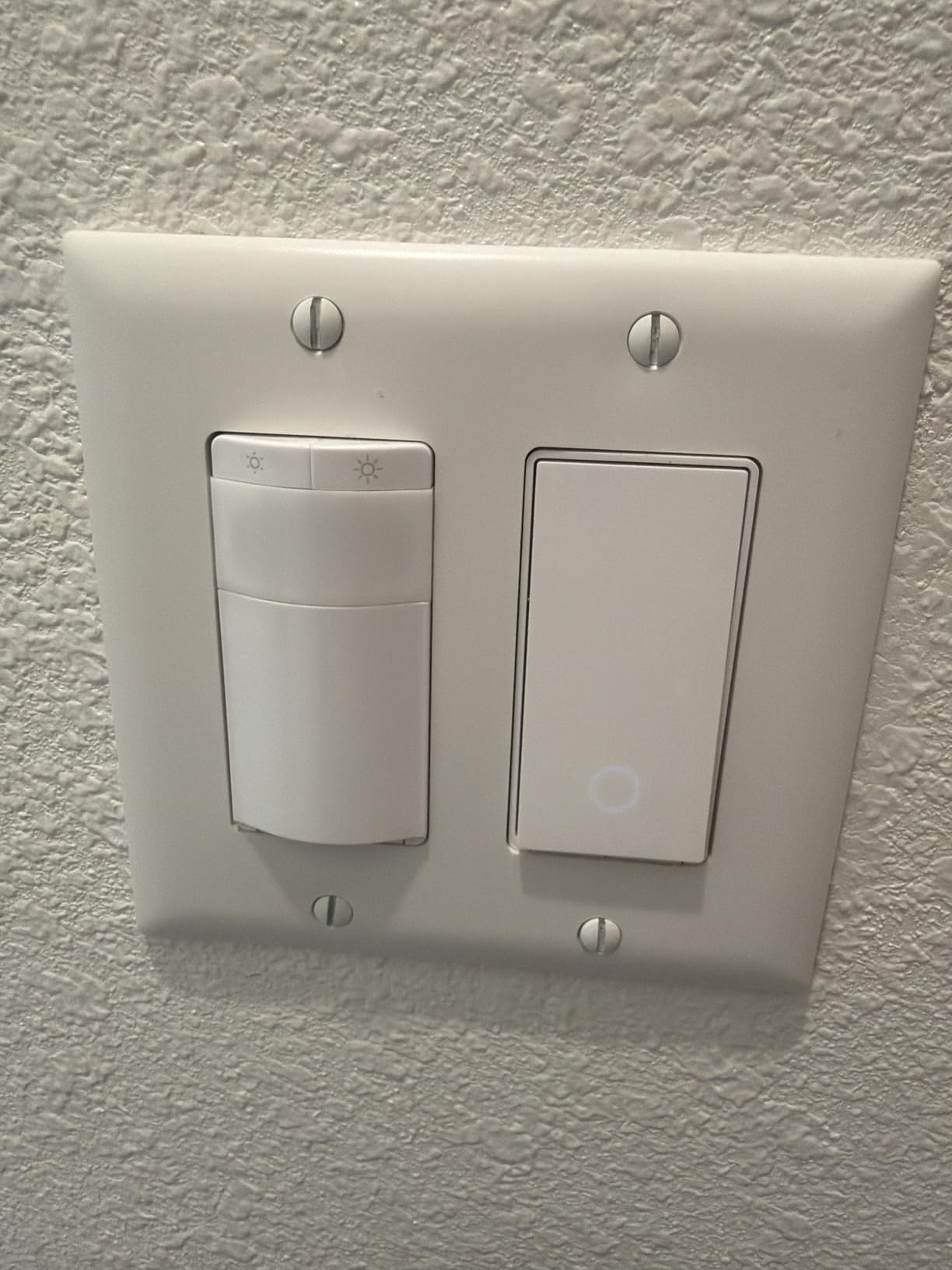 TP-Link Tapo Matter Smart Light Switch: Voice Control w/Siri, Alexa & Google Home | UL Certified | Timer & Schedule | Easy Guided Install | Neutral Wire Required | Single Pole | Tapo S505(2-Pack) - Customer Photo 1