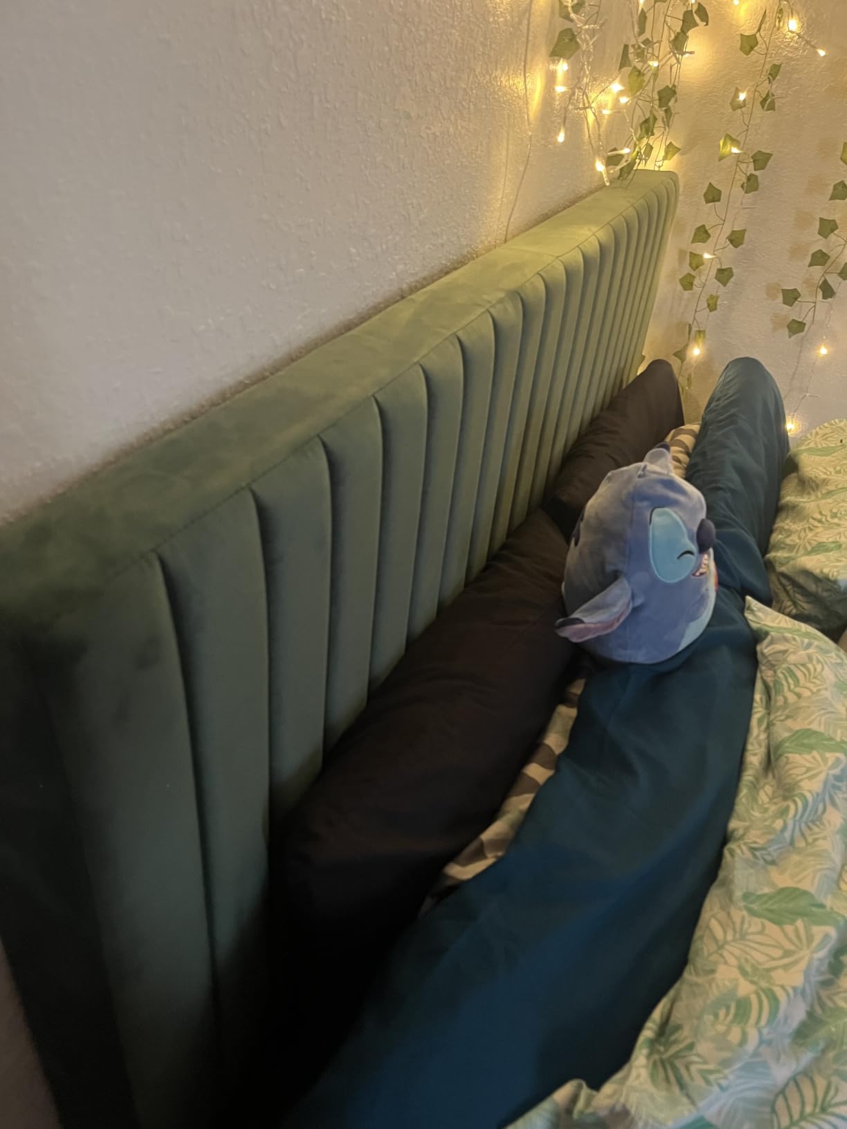 Allewie Queen Bed Frame, Velvet Upholstered Platform Bed with Vertical Channel Tufted Headboard, Mattress Foundation with Strong Wooden Slats, Box Spring Optional, Easy Assembly, Black - Customer Photo 2