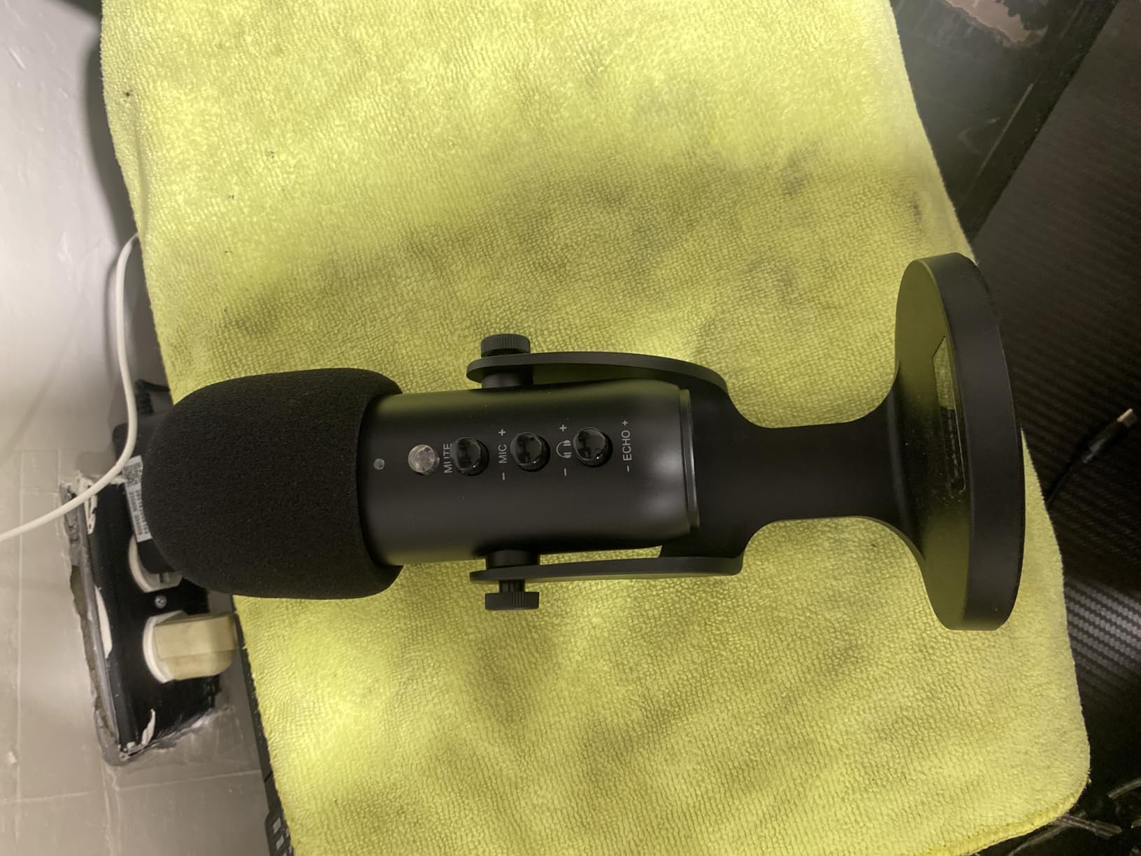 ZealSound USB Condenser Microphone,Computer PC Gaming Mic,Plug&Play Microphones for PS 4&5.Monitor Adjust&Volume Control,Mic Gain Control,Mute Button for TikTok,YouTube Podcast on Mac&Windows(Teal) Customer Review ZealSound USB Condenser Microphone,Computer PC Gaming Mic,Plug&Play Microphones for PS 4&5.Monitor Adjust&Volume Control,Mic Gain Control,Mute Button for TikTok,YouTube Podcast on Mac&Windows(Teal) - Customer Photo 5