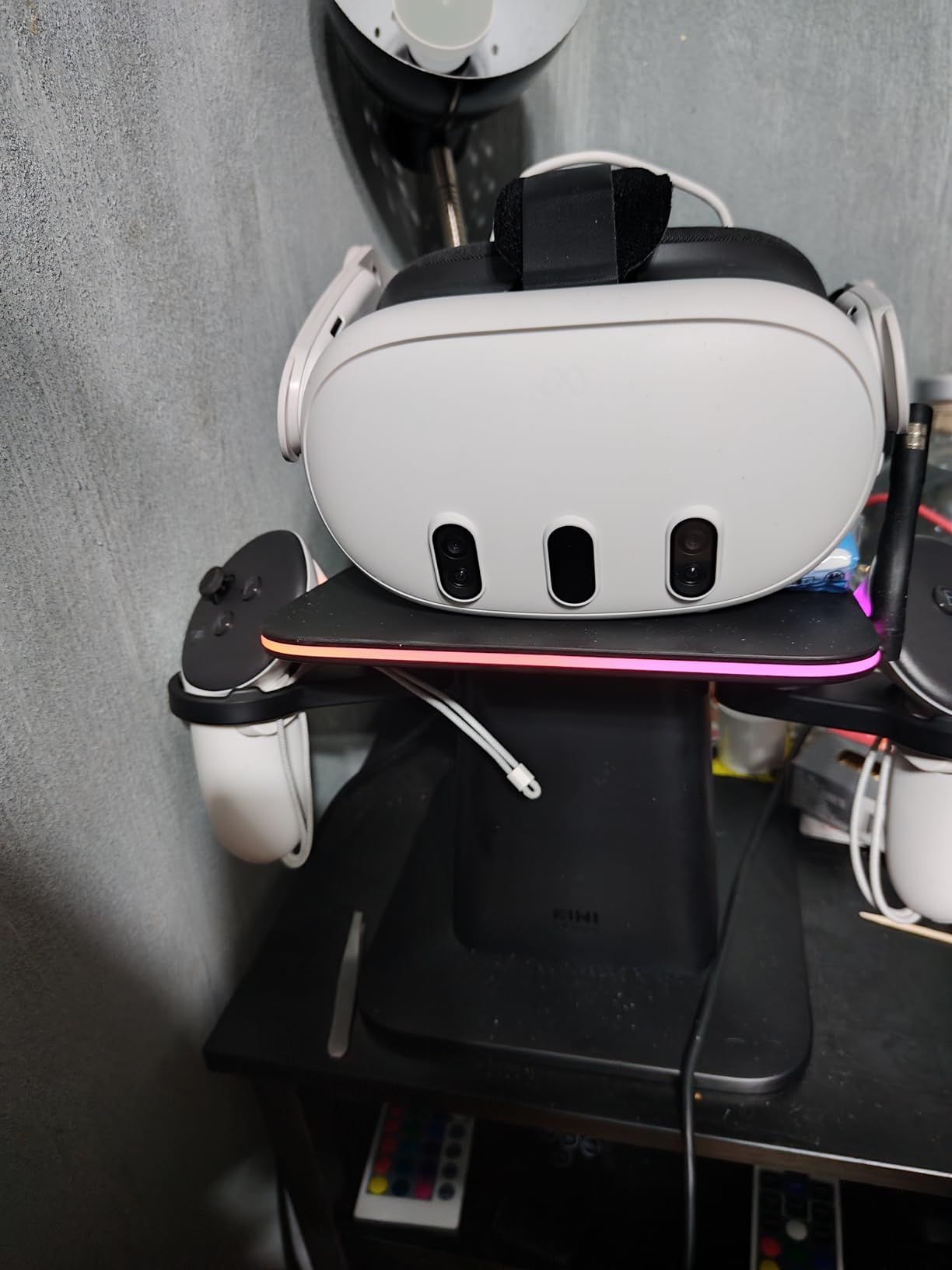 Meta Quest 3 512GB | VR Headset — Thirty Percent Sharper Resolution — 2X Graphical Processing Power — Virtual Reality Without Wires — Access to 40+ Games with a 3-Month Trial of Meta Horizon+ Included - Customer Photo 3