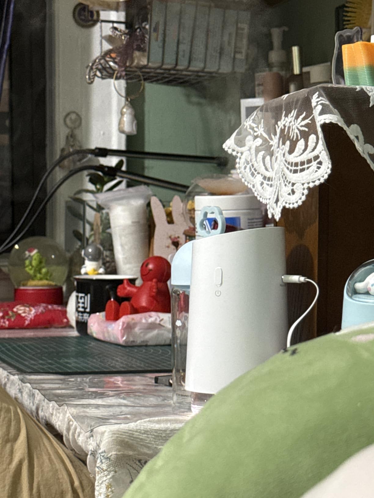 GENIANI Ultrasonic Cool Mist Humidifier for Bedroom, Large Rooms, Home, 4L - Easy Fill & Clean Humidifier for Plants w/Auto Shut-off, 40H Runtime - Quiet, Top Fill Air Humidifier - Customer Photo 1