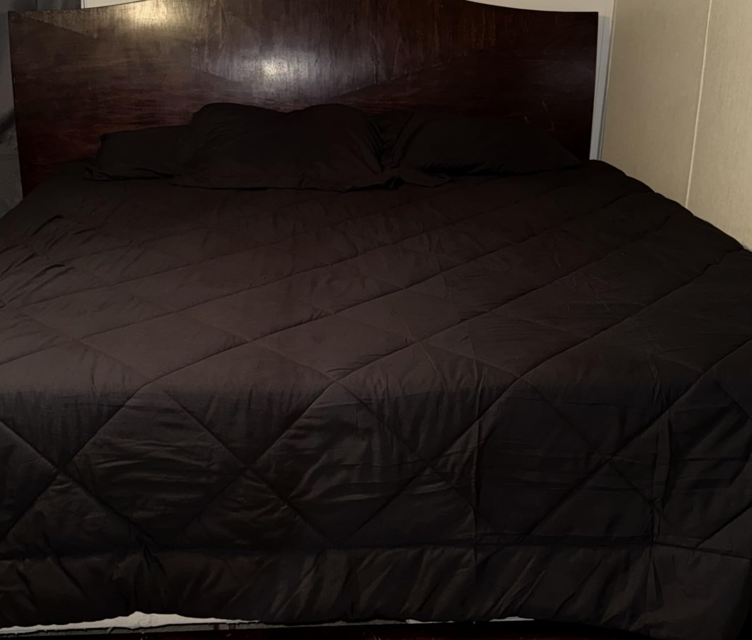 Love's cabin Full Comforter Set Black, 7 Pieces Full Bed in a Bag, All Season Full Bedding Sets with 1 Comforter, 1 Flat Sheet, 1 Fitted Sheet, 2 Pillowcase and 2 Pillow Sham - Customer Photo 2