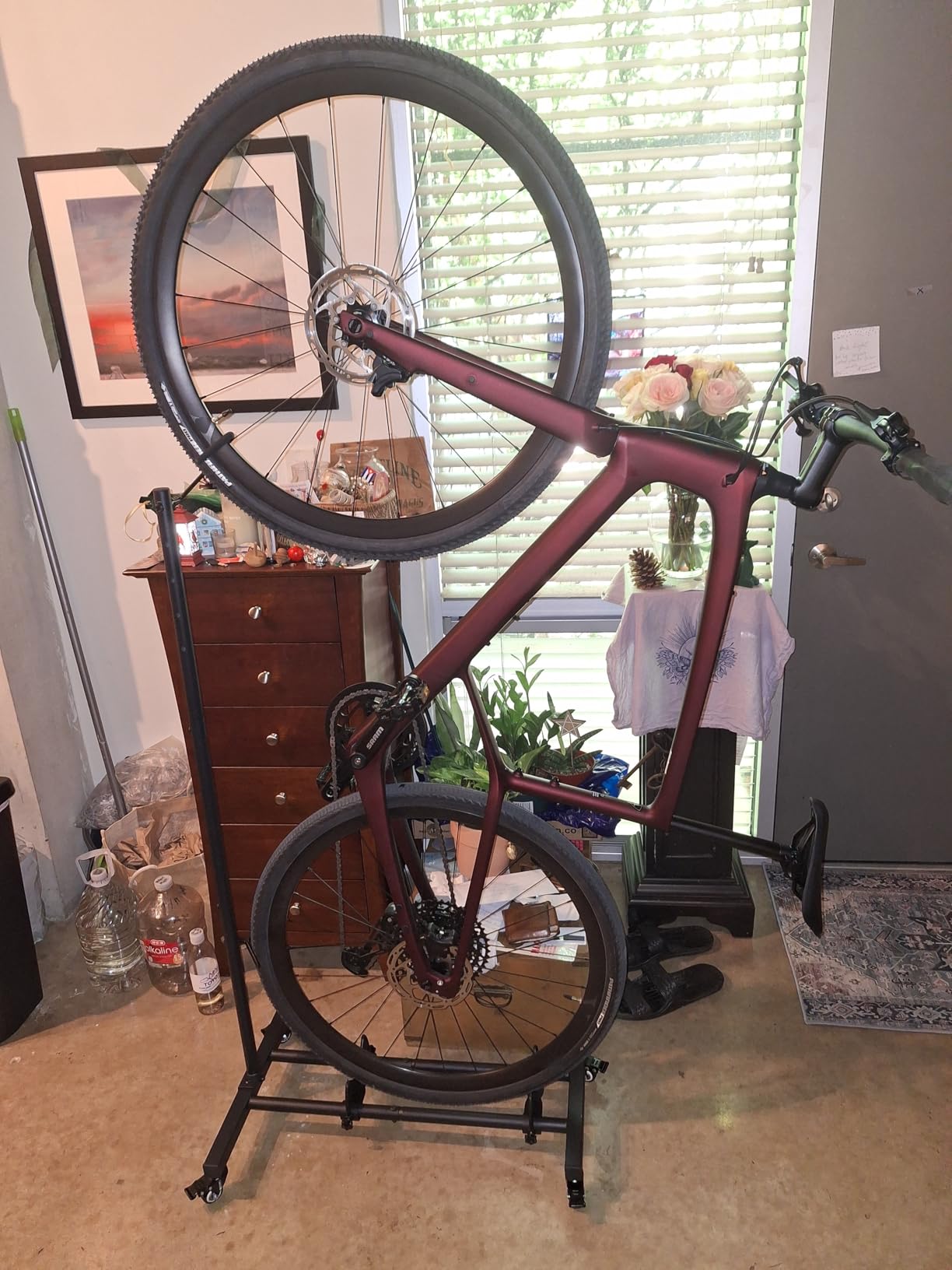 Vertical Bike Parking Stand - Adjustable Height for 29