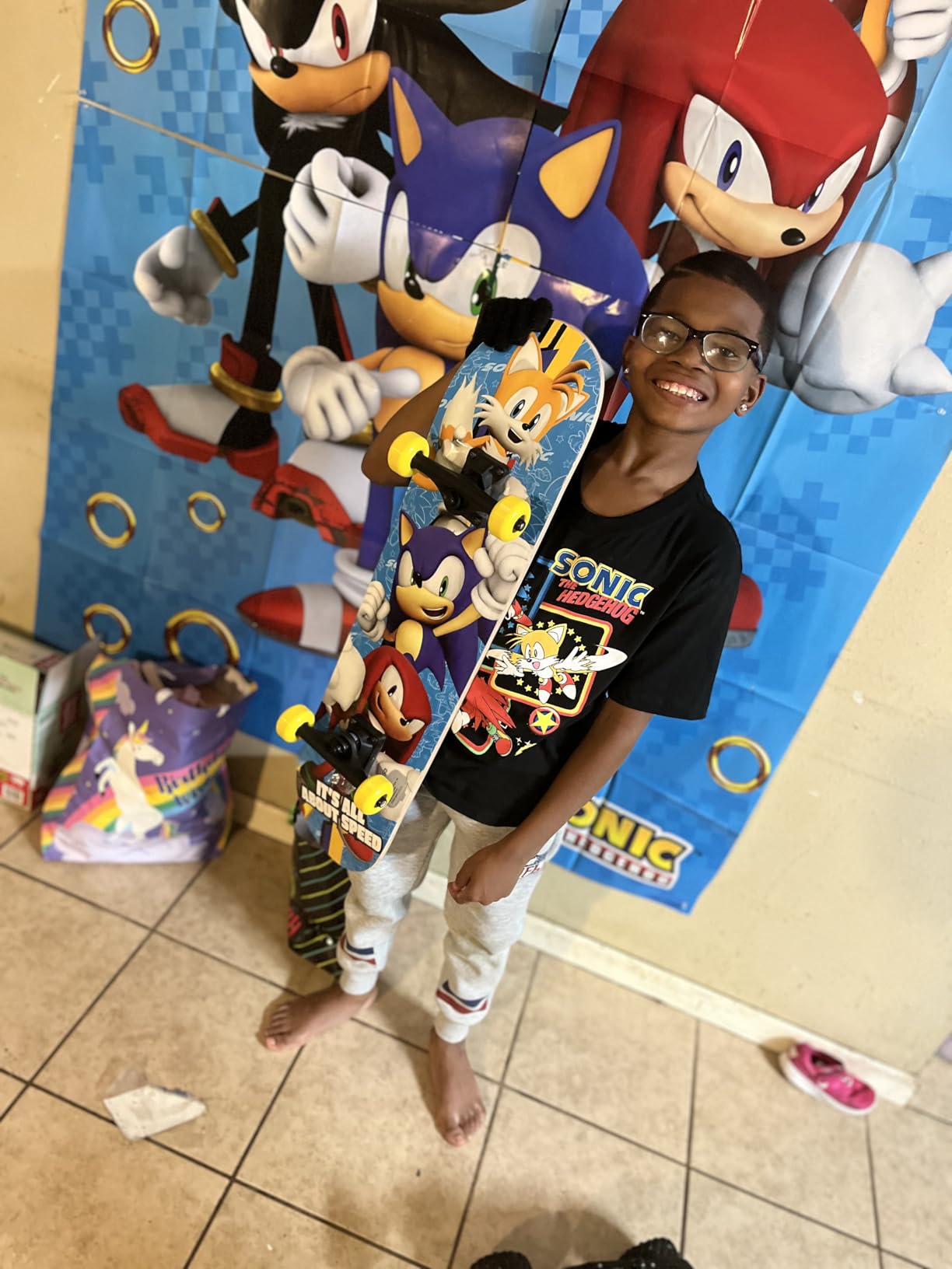 Sonic Character Skateboards - Cruiser Skateboard with ABEC 5 Bearings, Durable Deck, Smooth Wheels - Customer Photo 1