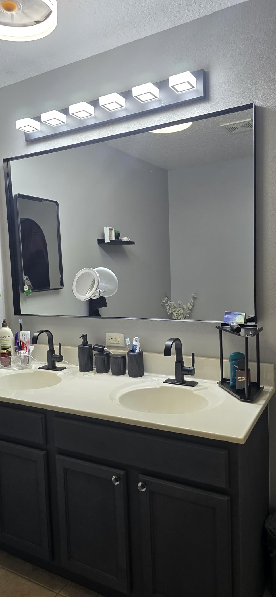 Matte Black Bathroom Accessories Set, 4 Pcs Glass Bathroom Accessory Set, Soap Dispenser, Toothbrush Holder, Qtip Holder Set, Bathroom Sets Complete, Bathroom Sink Set for Modern Home Decor - Customer Photo 1