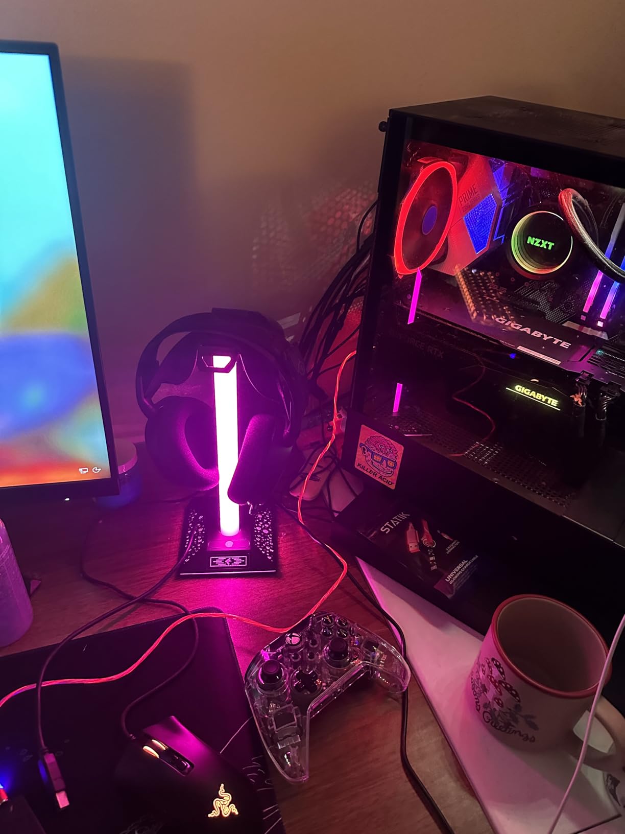 Gaming Headphone Stand PC Accessories - RGB Headset Stand with 2 USB Charger, Cool LED Headphone Holder PC Gaming Accessories Gift for Boys Men Gamers, Computer Game Hardware for Desk - Customer Photo 1