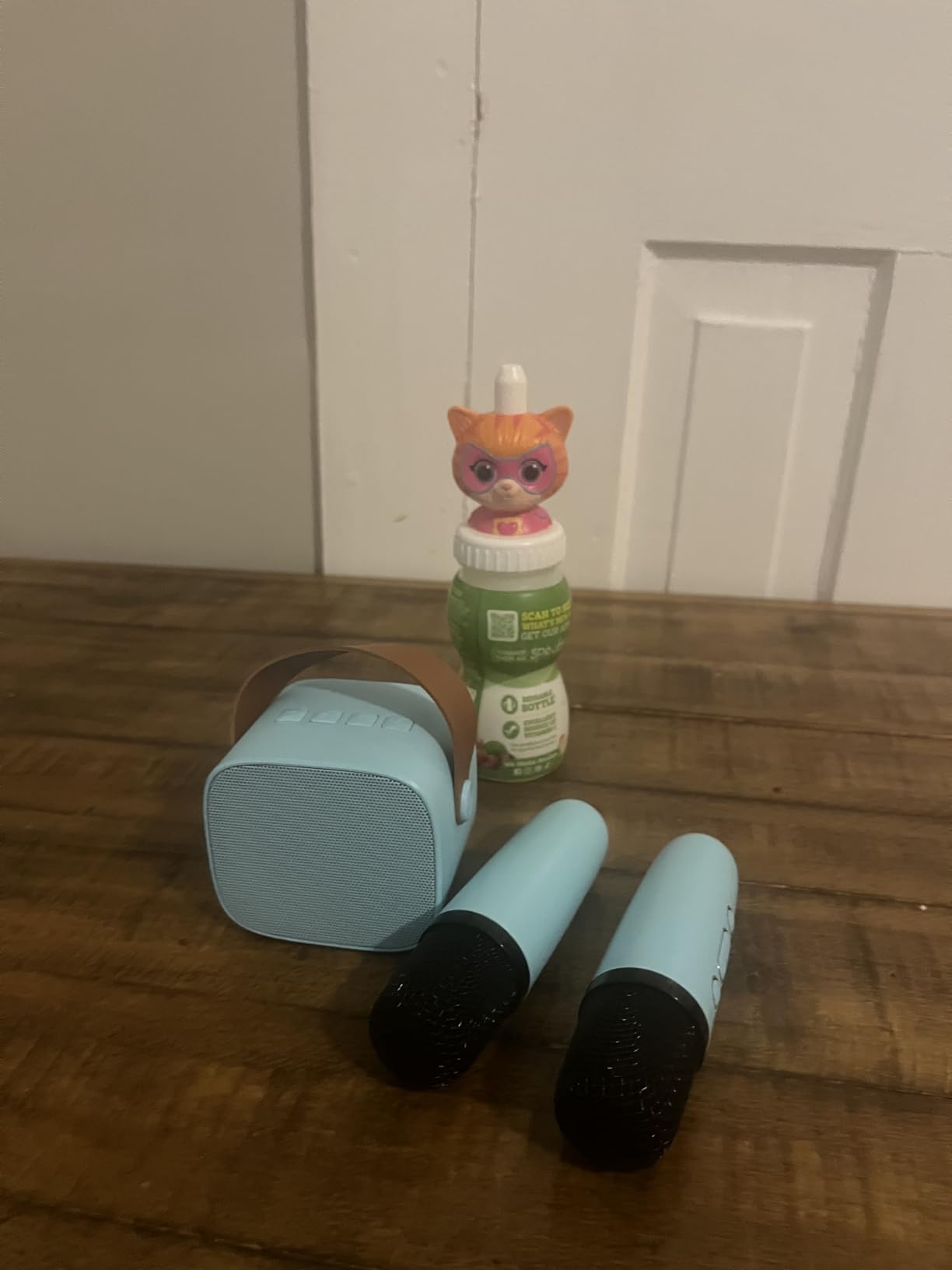 Mini Karaoke Machine with 2 Wireless Microphones, TOP Kids Gifts for Girls Ages 3, 4, 5, 6, 7, 8, 9, 10, 11, 12 +Years Old, 4-12th Christmas Birthday Toy Gift for Girls Boys Party (Purple) Customer Review Mini Karaoke Machine with 2 Wireless Microphones, TOP Kids Gifts for Girls Ages 3, 4, 5, 6, 7, 8, 9, 10, 11, 12 +Years Old, 4-12th Christmas Birthday Toy Gift for Girls Boys Party (Purple) - Customer Photo 2