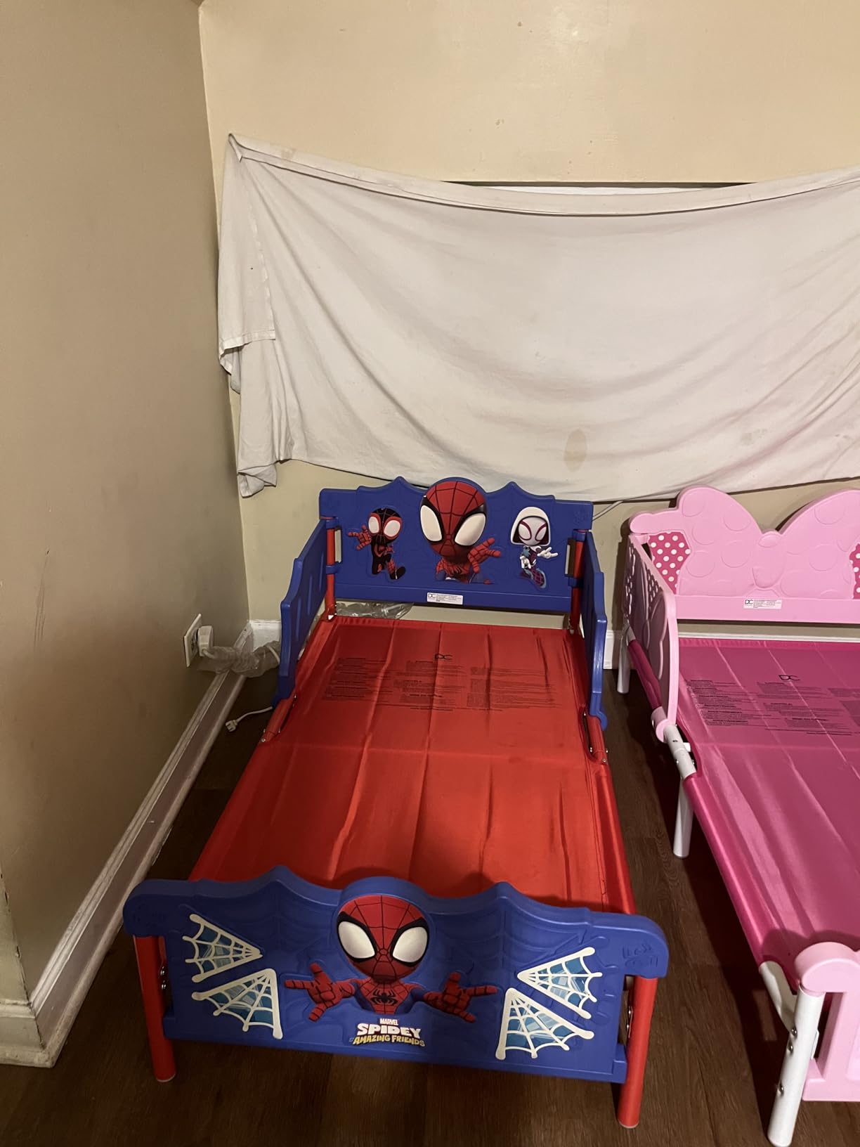 Delta Children Spidey and His Amazing Friends 3D Toddler Bed, Blue Customer Review Delta Children Spidey and His Amazing Friends 3D Toddler Bed, Blue - Customer Photo 1