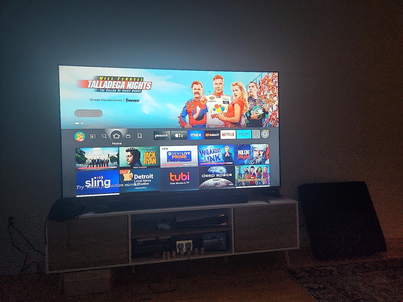 Amazon Fire TV 43 Amazon Fire TV 43