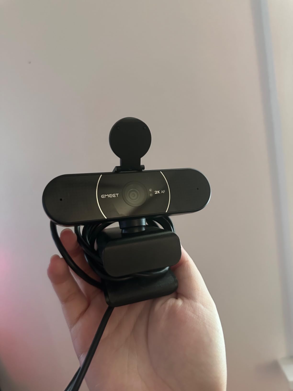 EMEET C960 4K Webcam for PC, 4K UHD Sony Sensor, PDAF Auto Focus, Dual AI Noise-Cancelling Mics, Auto Light Correction, 73° FOV, Plug&Play Webcam w/Privacy Cover, Works w/Zoom/Teams/Skype/Google Meet - Customer Photo 3